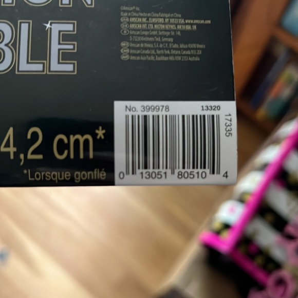 Inflatable Graduation Cap - Picture 2 of 2